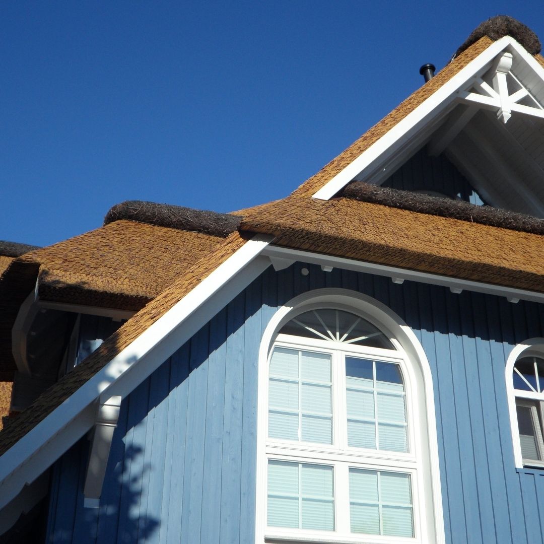 Traditional Tin and Timber Roof Services